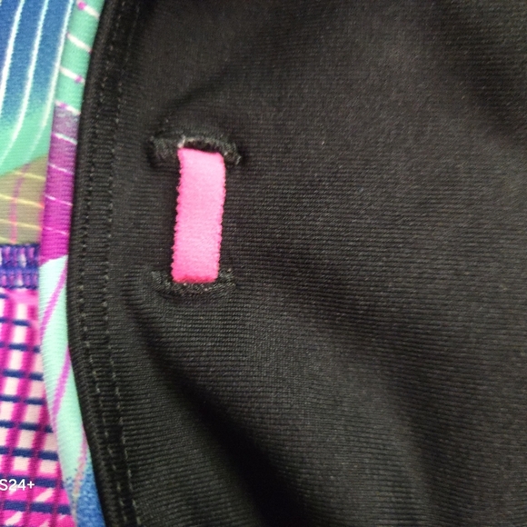 Victoria's Secret Black Leggings - Picture 6 of 6